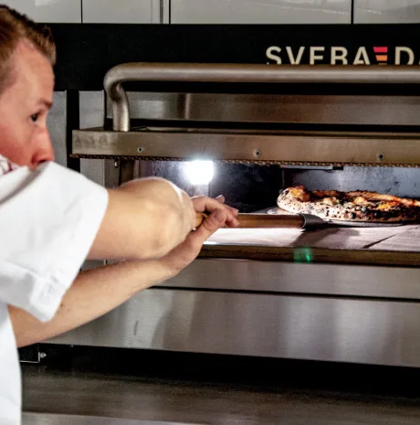 Ha igazi nápolyi pizzát sütne, számíthat ránk!
